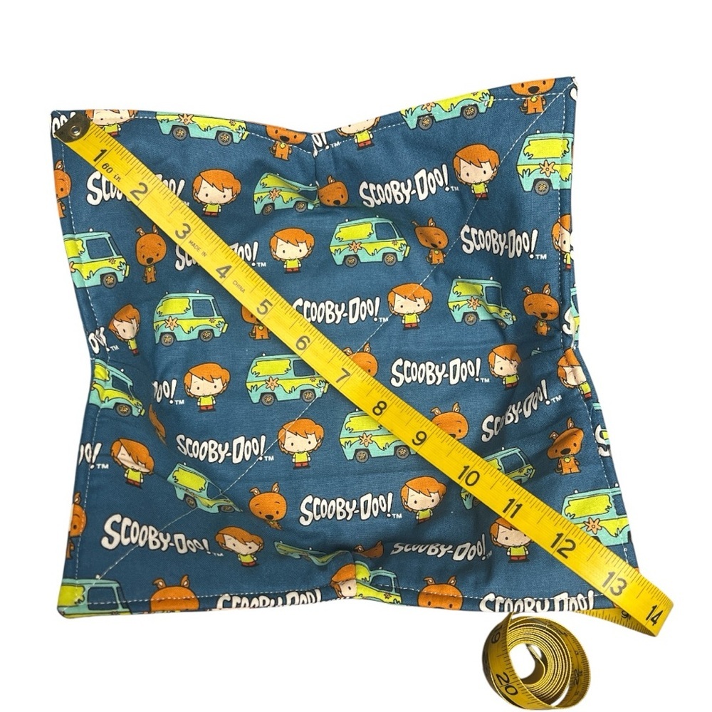 Hand Crafted Large Bowl Cozy Scooby-Doo Theme Microwavable Padded Cotton Holder - Picture 7 of 15
